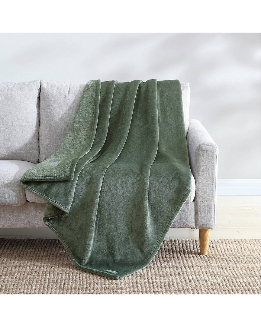Eddie Bauer Ultra Lux Plush Solid Plush-reversible Throw Blanket In Green