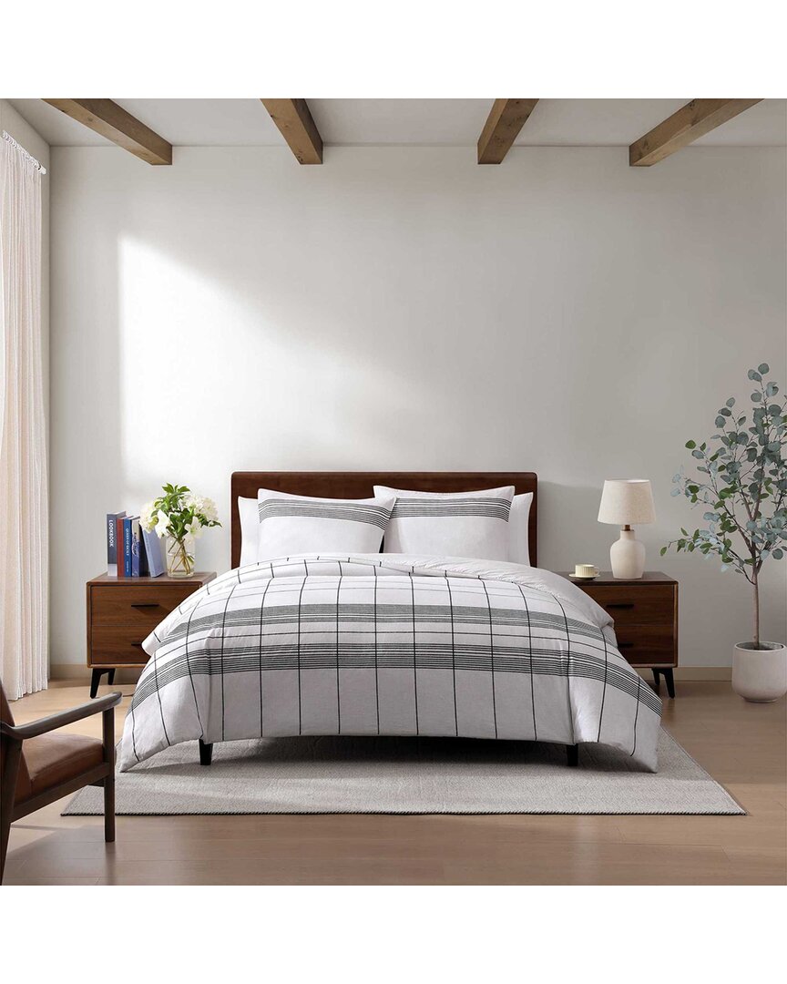 Tommy Hilfiger Brooklyn Heights Stripe Cotton Comforter Set In White
