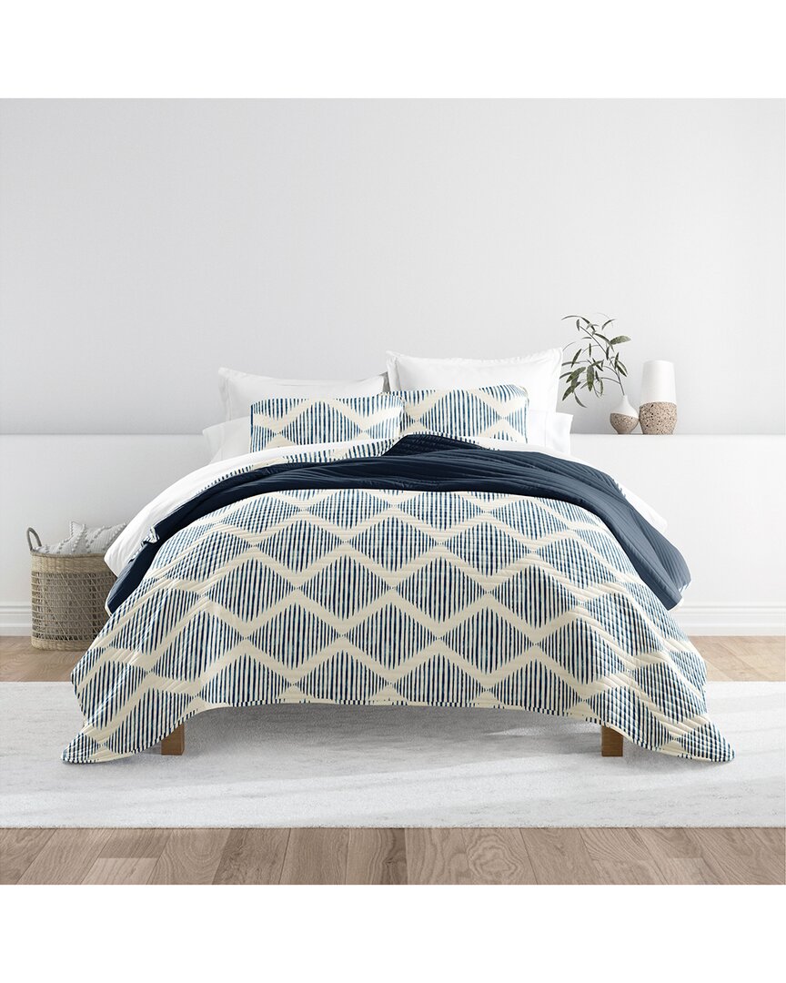 Home Collection All Season Distressed Diamond Reversible Quilt Set In Navy