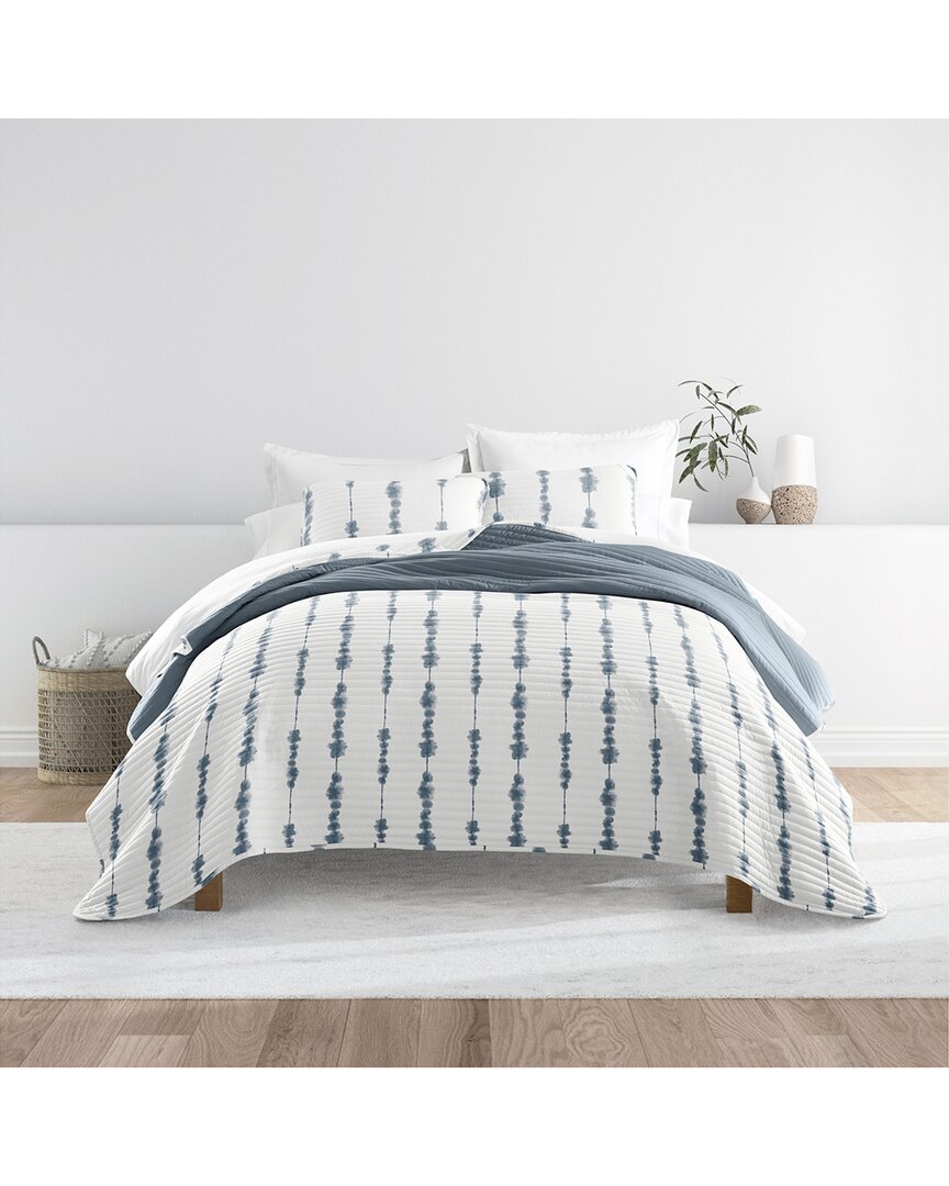 Home Collection All Season Shibori Reversible Quilt Set In Navy