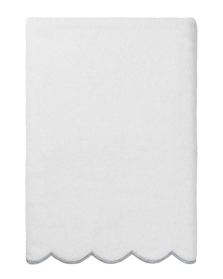 Linum Home Textiles 100% Turkish Cotton Adornia Scallop Bath Towel In White