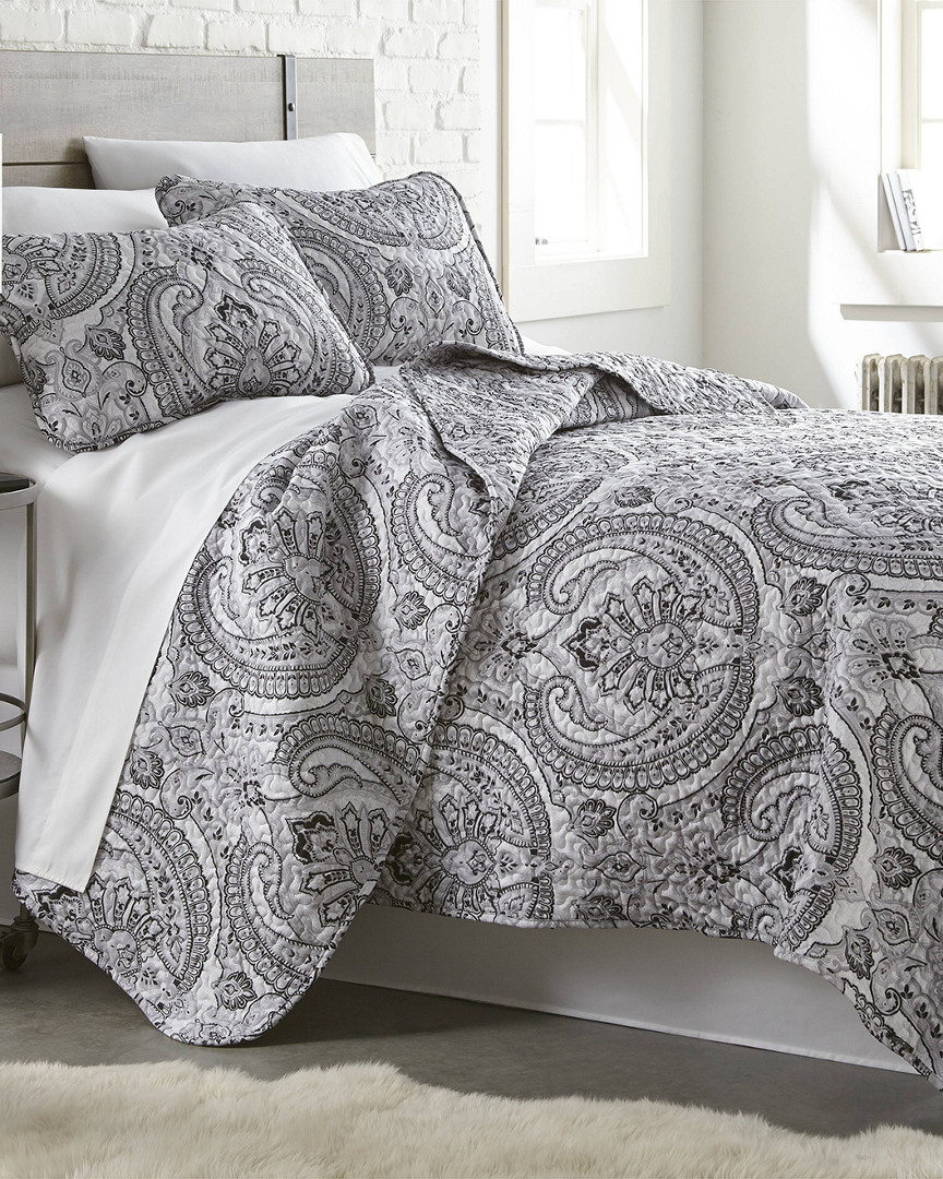 South Shore Linens Pure Melody Classic Paisley Printed Quilt Set