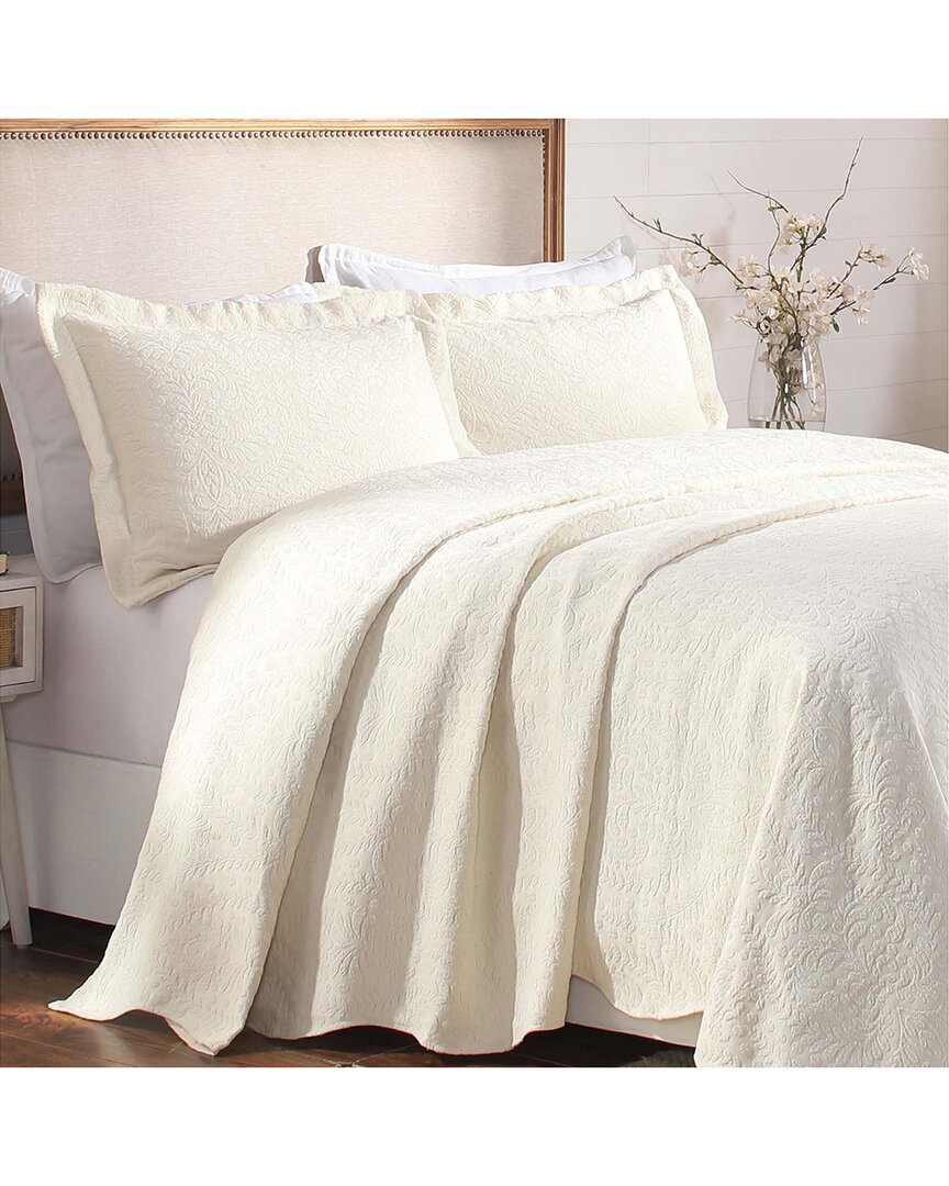 Superior Aspen Jacquard Floral Scalloped Bedspread Set
