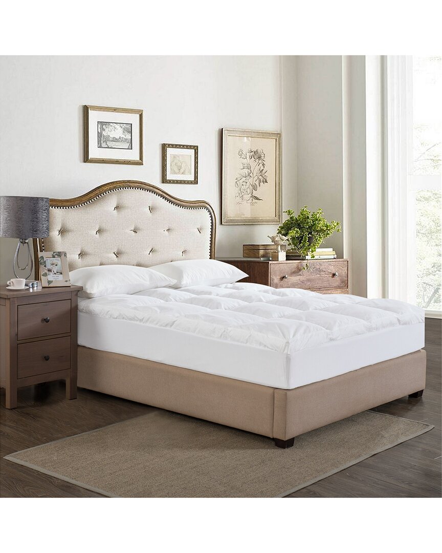 ST. JAMES HOME ST. JAMES HOME 233 THREAD COUNT DUAL CHAMBER DOWN ALTERNATIVE NANO FEATHER MATTRESS TOPPER 