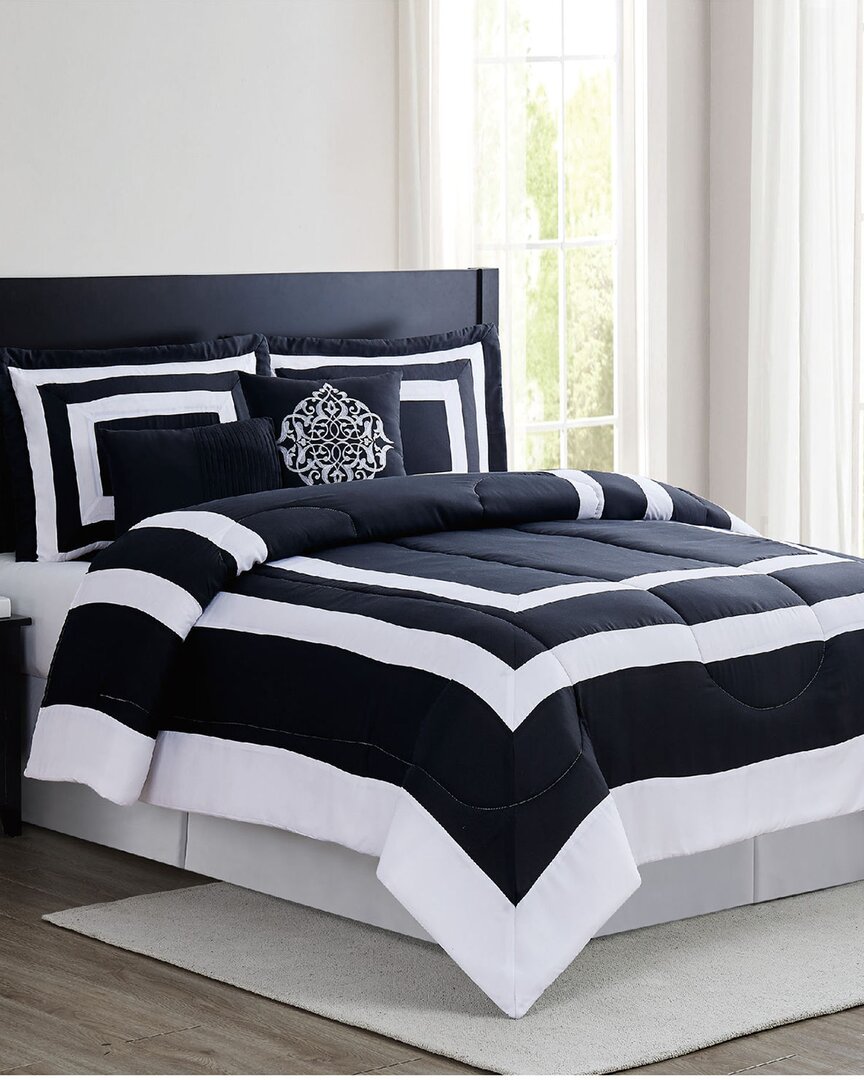 London Fog Raynes Hotel 5pc Comforter Set In White/black