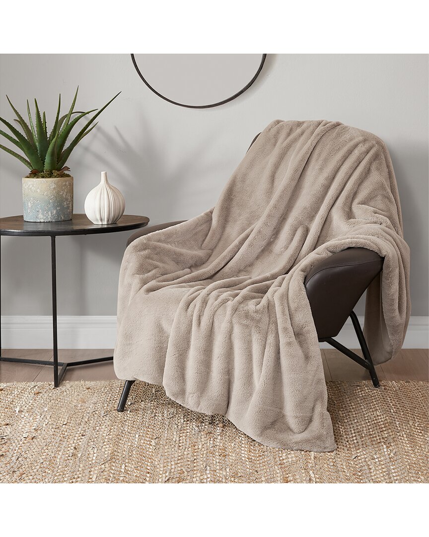 Lucky Brand Solid Fuzzy Throw Blanket In Neutral
