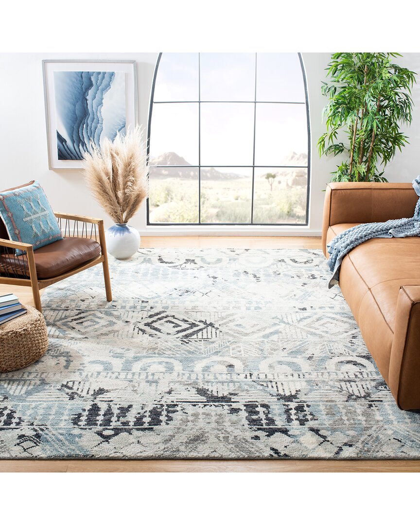 Safavieh Samarkand Hand Knotted Wool-blend Rug In Grey