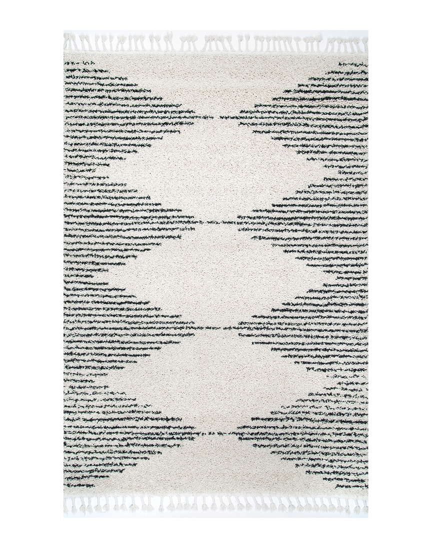 Nuloom Bria Moroccan Diamond Tassel Rug