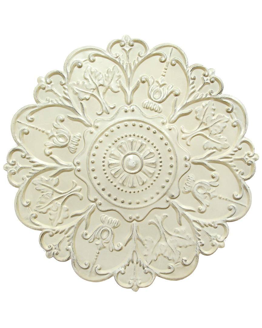 STRATTON HOME DECOR STRATTON HOME DECOR WHITE MEDALLION WALL DECOR
