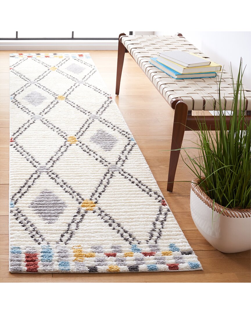 Safavieh Marrakesh Power Loomed Rug In Ivory