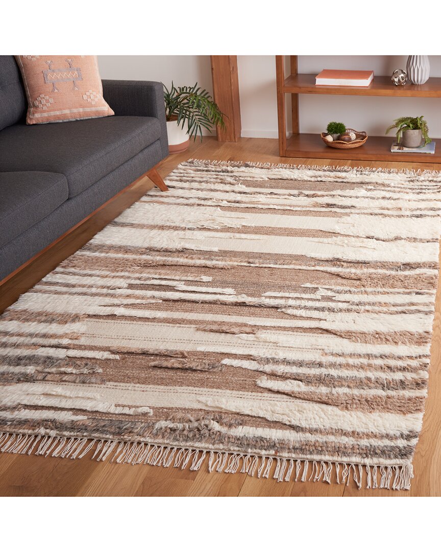 Safavieh Kenya Handwoven Wool-blend Rug In Ivory