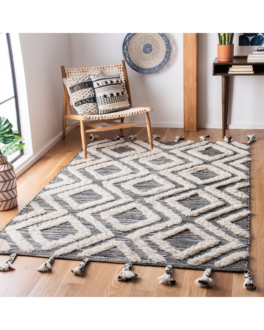 Safavieh Kenya Hand Tufted Wool Rug In Grey