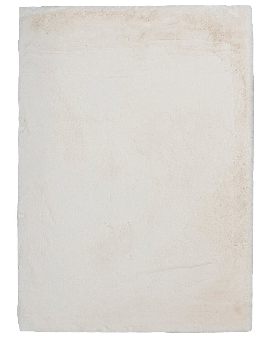 Linon Maven Soft Area Rug In White