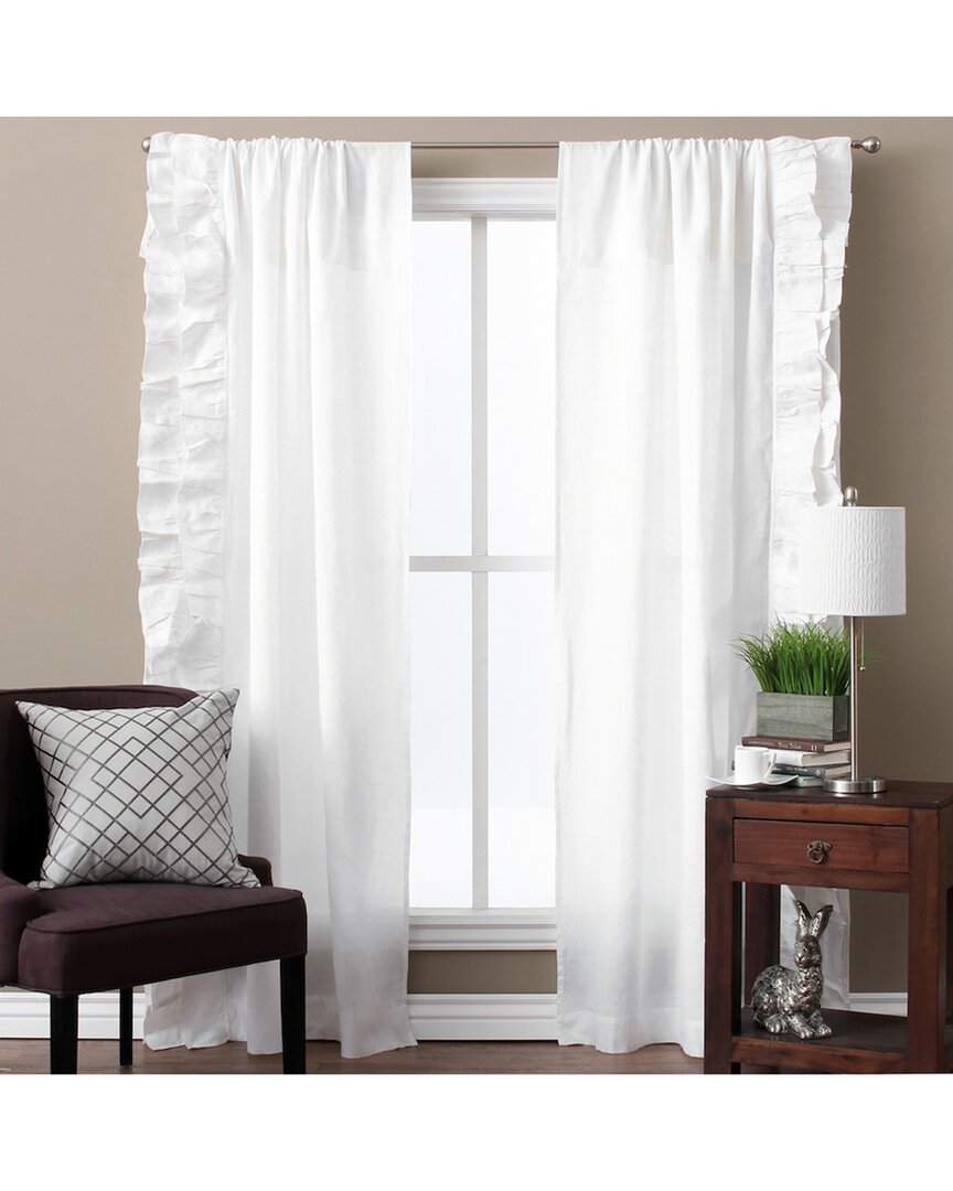 Amity Home Basillo Curtain Panel Set In White