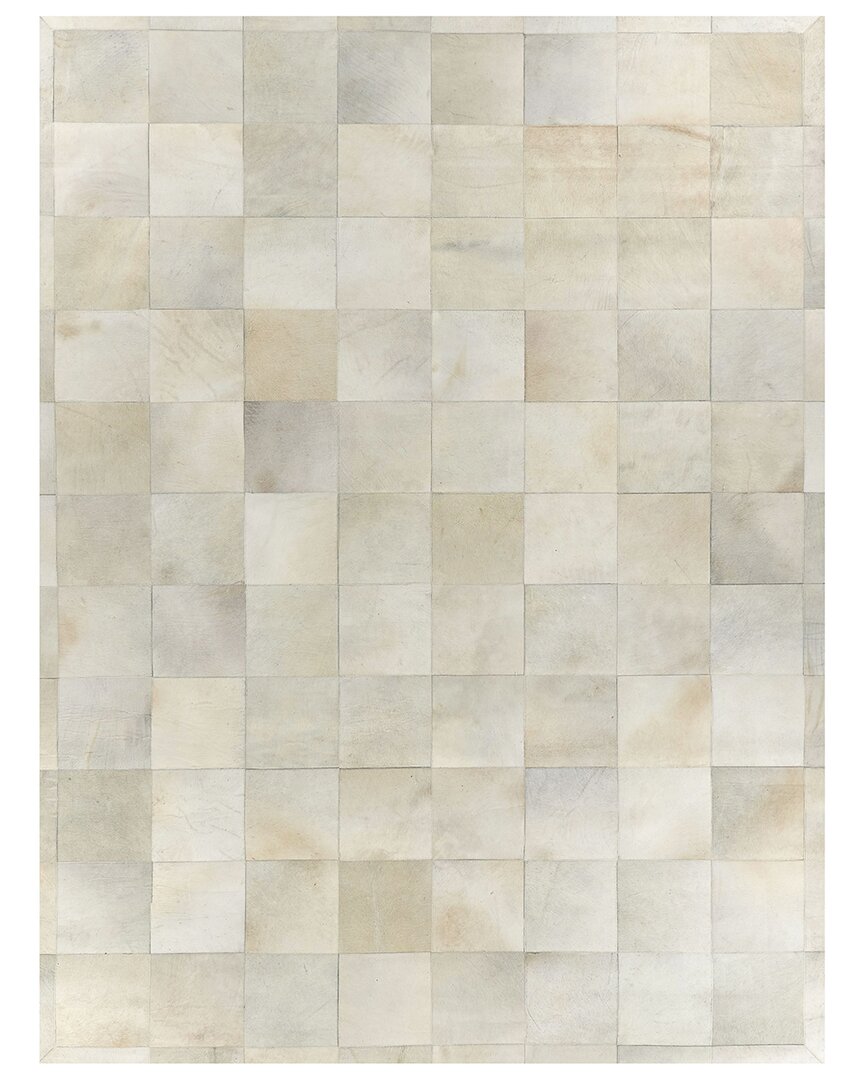 Exquisite Rugs Natural Hide Hand-tufted Rug In White
