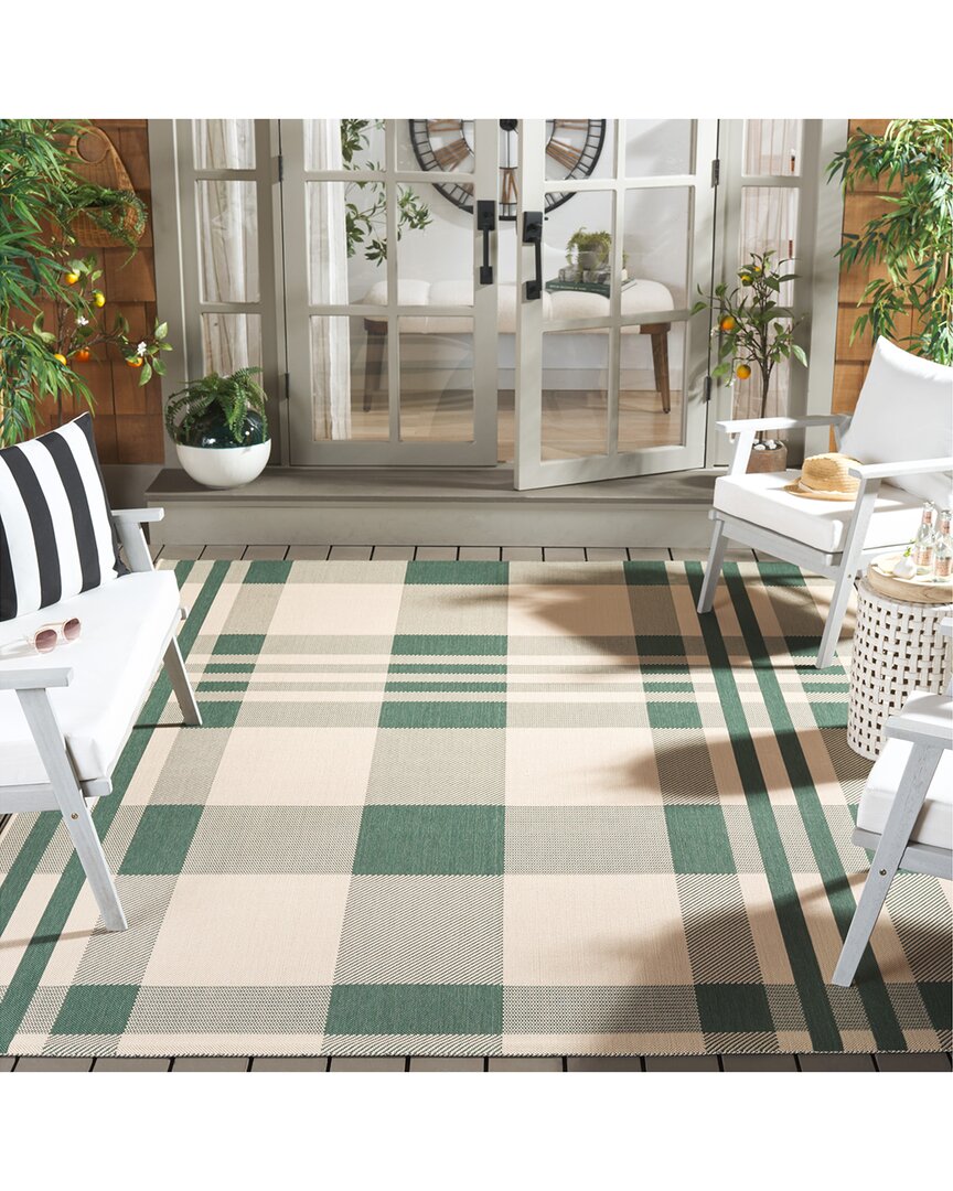 Safavieh Courtyard Meadowis Power-loomed Indoor/outdoor Rug