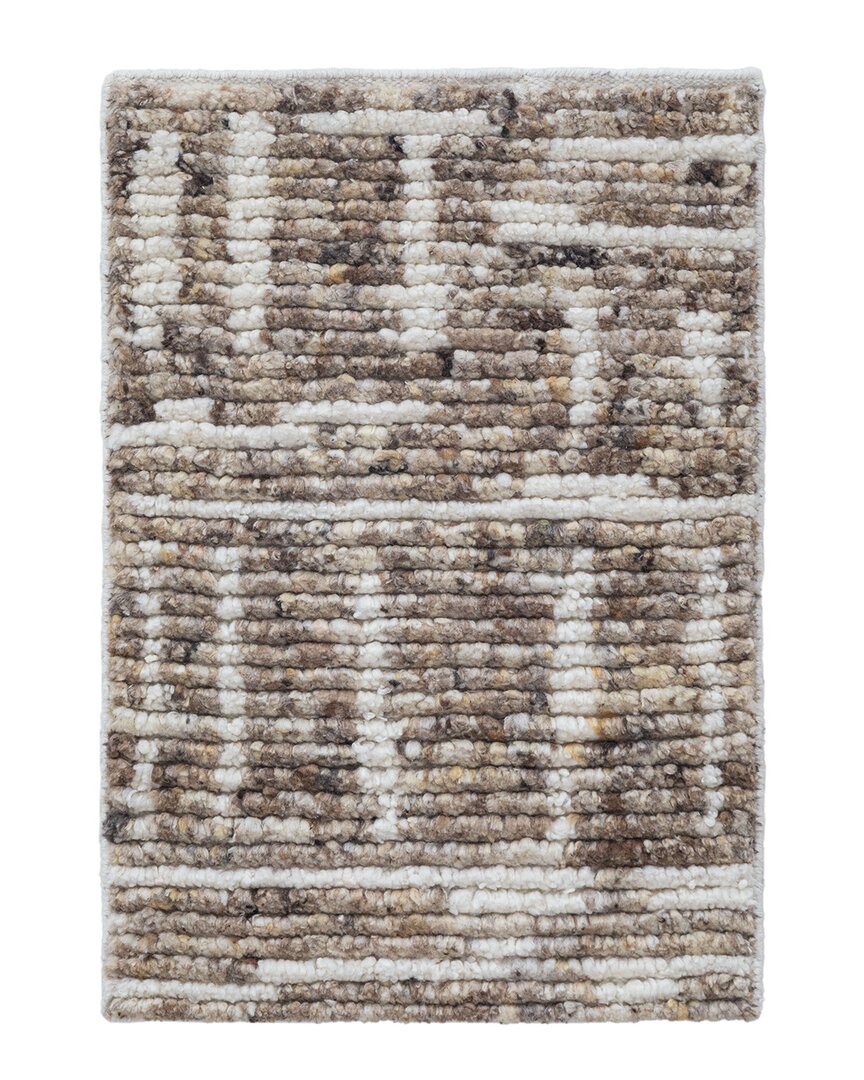 Obeetee Atlas Rug In Brown