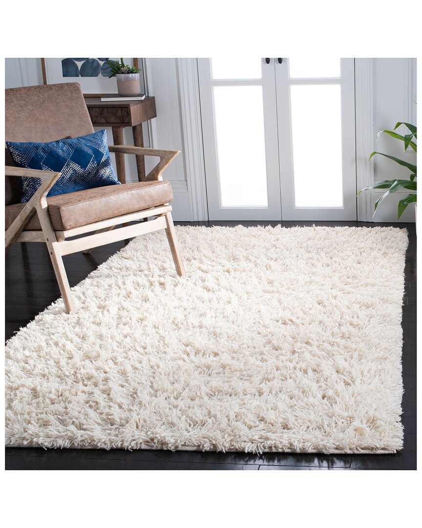 Safavieh Shag Wool Rug In Ivory