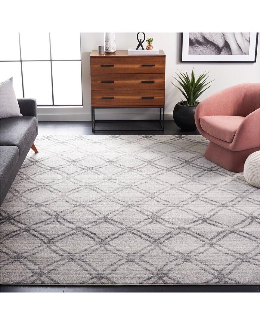 Safavieh Adirondack Forestine Power Loomed Rug Silver / Cha In Gray