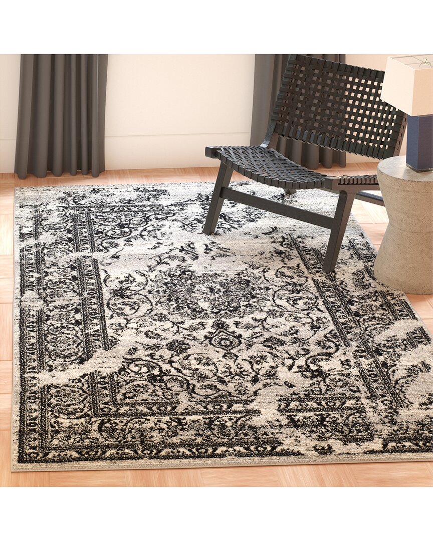 Safavieh Adirondack Machine Made Area Rug, Silver / Black Traditional Style Easy Care In Multi