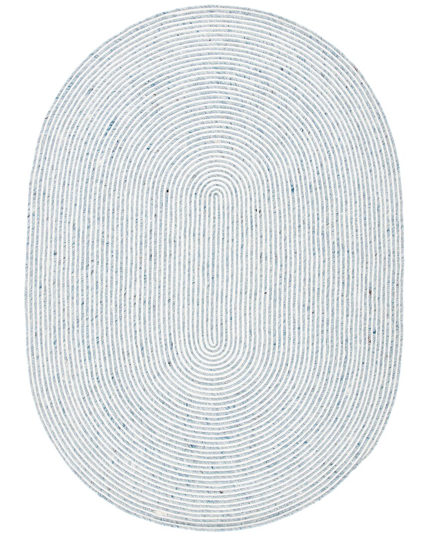 Safavieh Dnu  Braided Wool-blend Area Rug In Grey