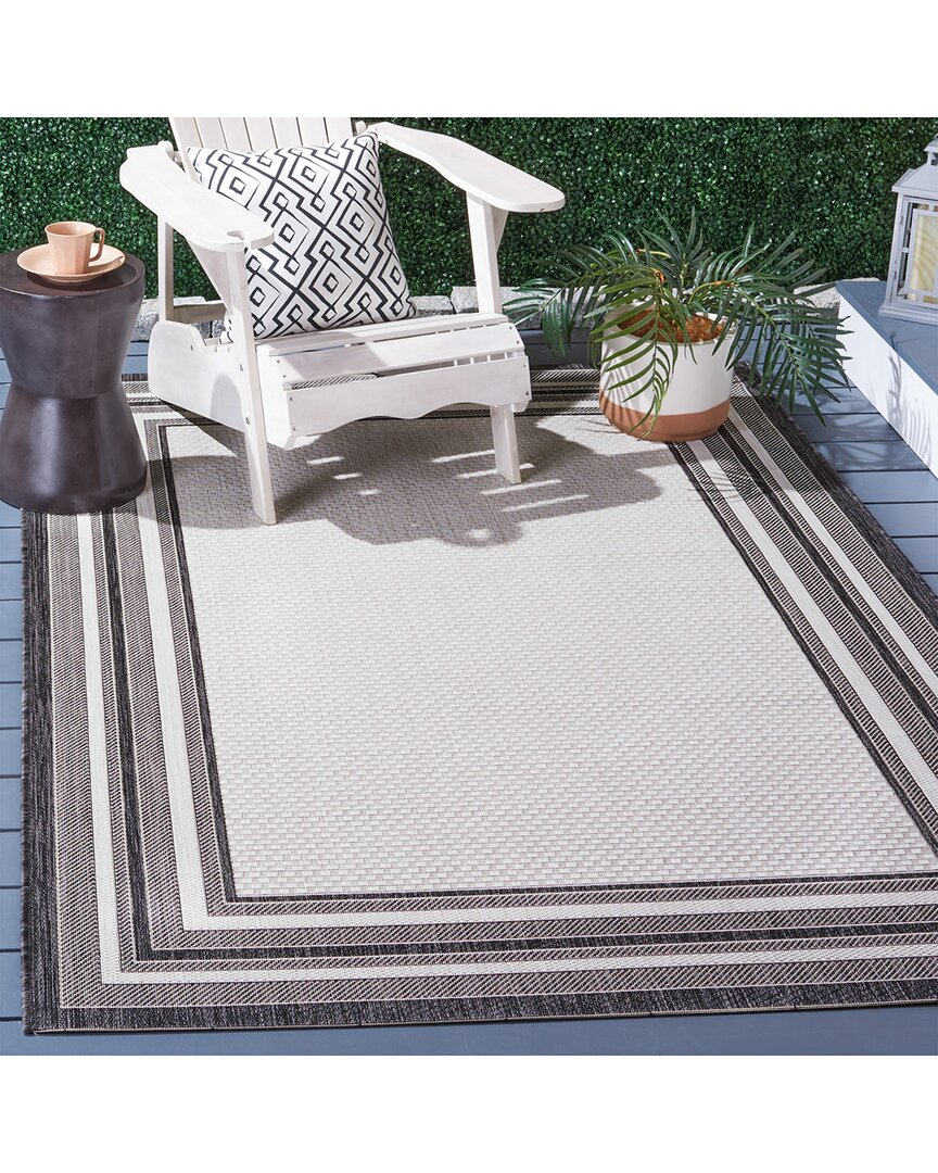 Safavieh Courtyard Midnatura Power-loomed Indoor/outdoor Rug