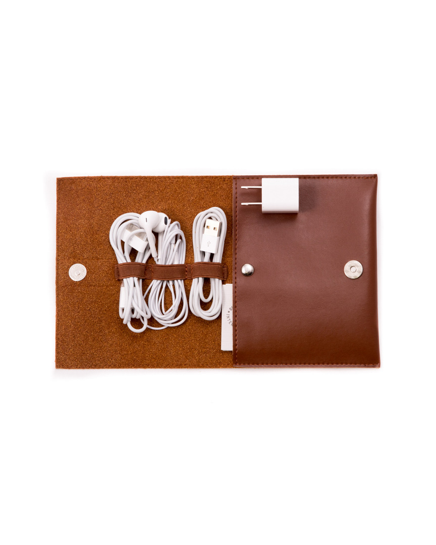 Bey-berk Brown Leatherette Travel Charger Case