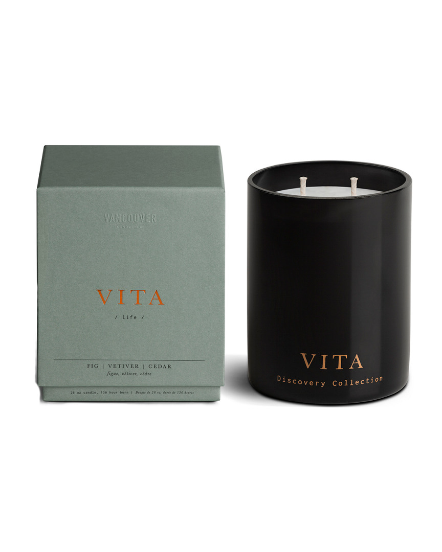 VANCOUVER CANDLE CO. DNU VANCOUVER CANDLE CO VITA - FIG, VETIVER, CEDAR, 26 OZ DOUBLE WICK CANDLE