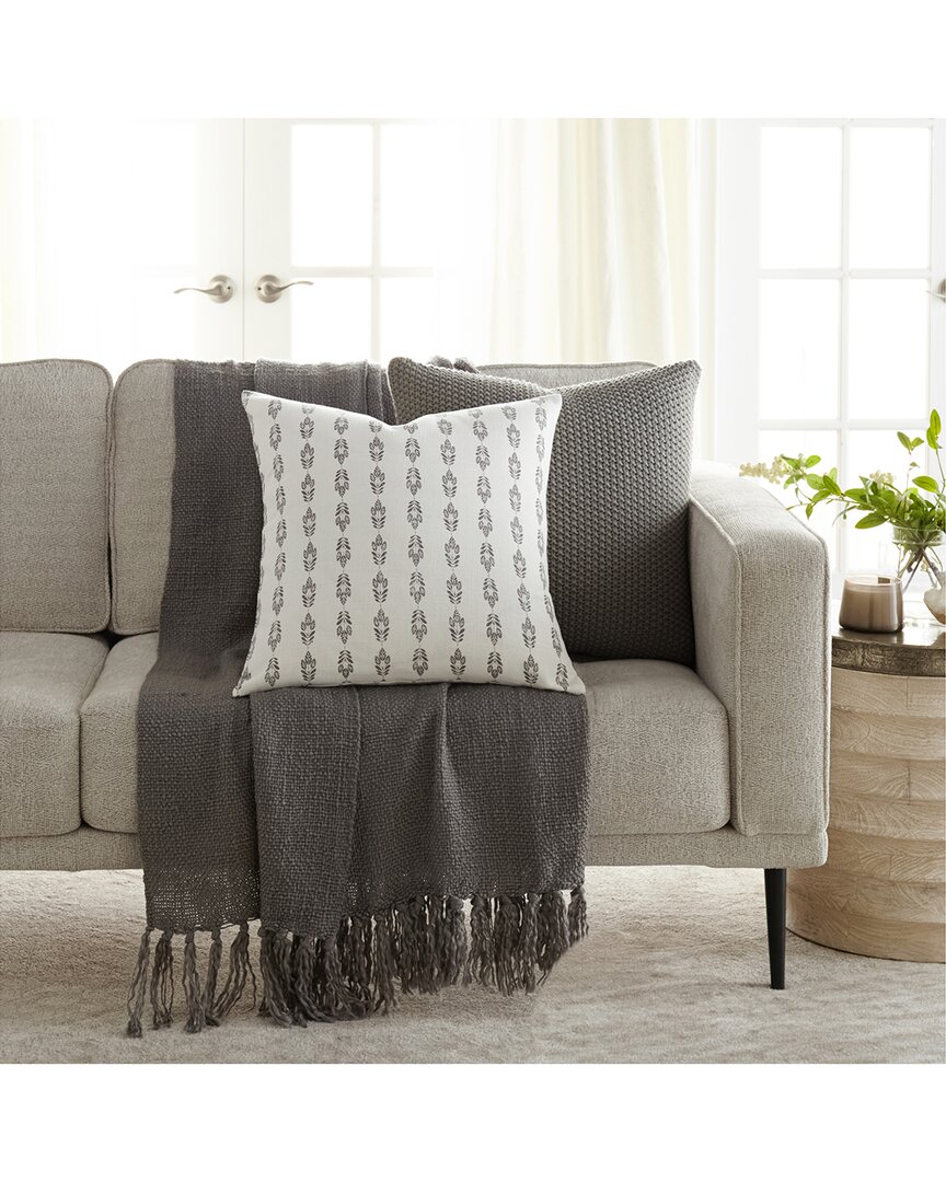 Home Collection Pack Of 2 Patterned Throw Pillows In Grey