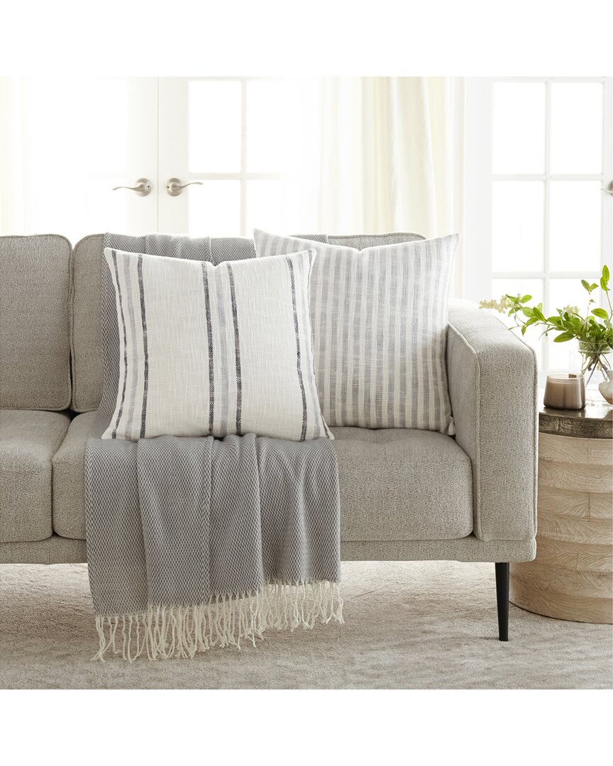 Home Collection Pack Of 2 Yarn-dyed Patterns Throw Pillows In Grey