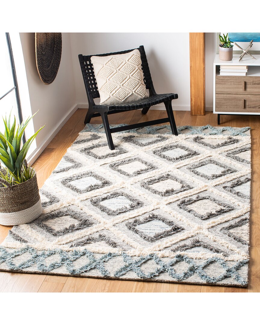 Safavieh Kenya Hand Tufted Wool Rug In Ivory
