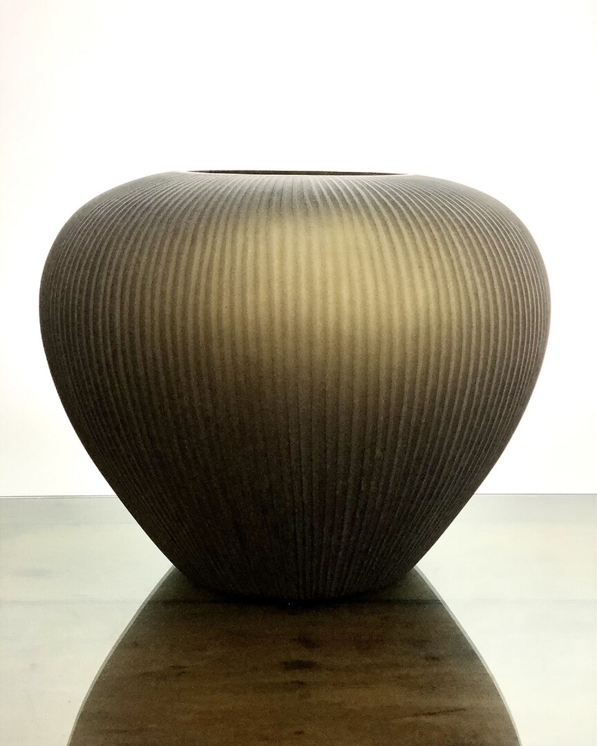 Bidkhome Appy Vase Vertical Pencil Cut Stone