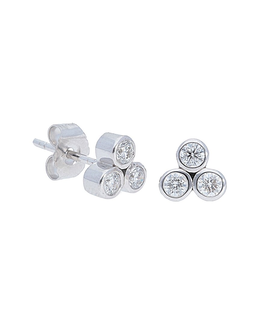 Nephora 14k 0.08 Ct. Tw. Diamond Cluster Plain Earrings